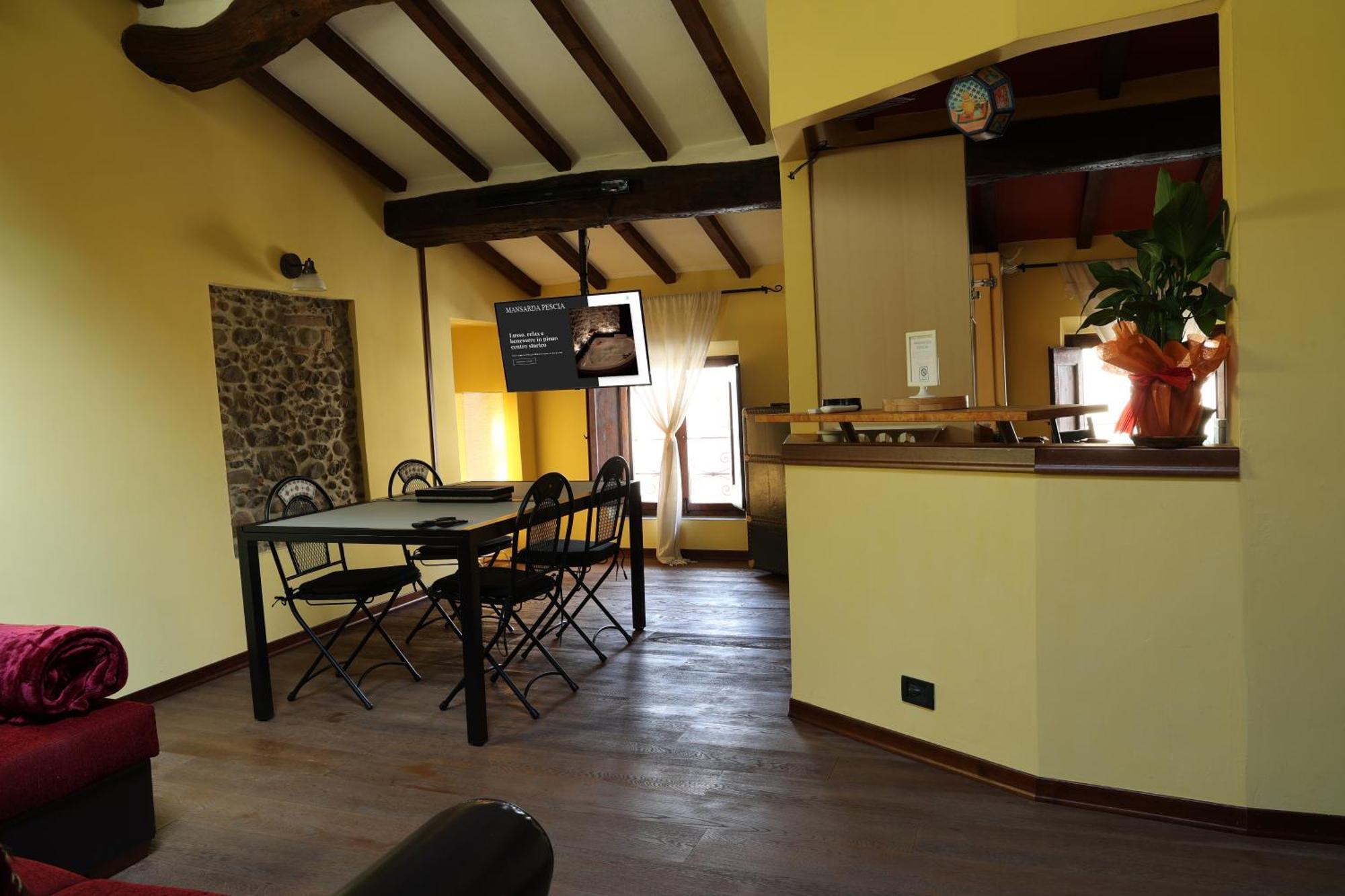 Appartement Mansarda Pescia Extérieur photo